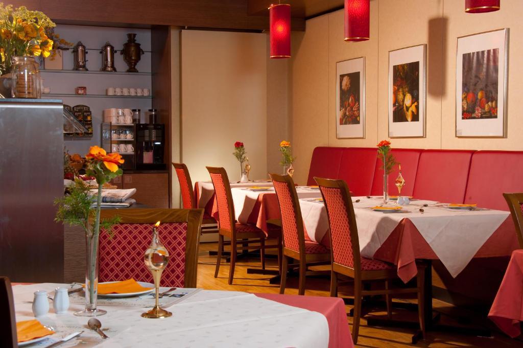 Hotel Restaurant Sonnenhof Weyerbusch エクステリア 写真
