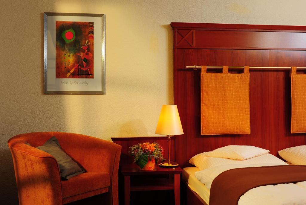 Hotel Restaurant Sonnenhof Weyerbusch 部屋 写真