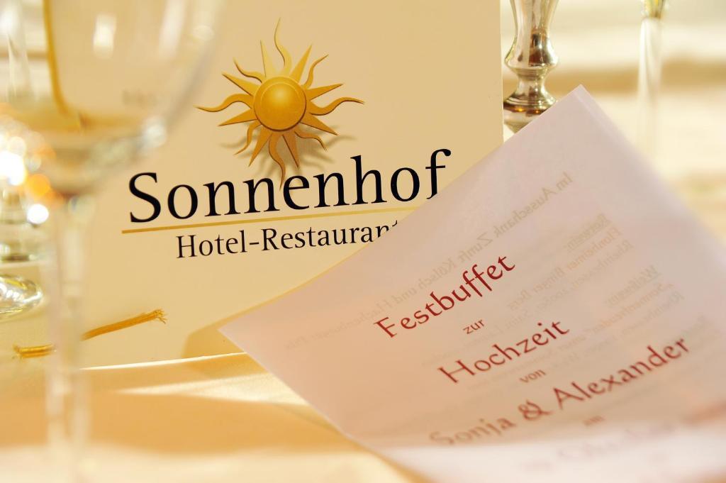 Hotel Restaurant Sonnenhof Weyerbusch エクステリア 写真